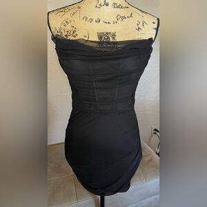Oh Polly Black Mini Strapless Dress Delicate scoop neck ruched back Sz 8